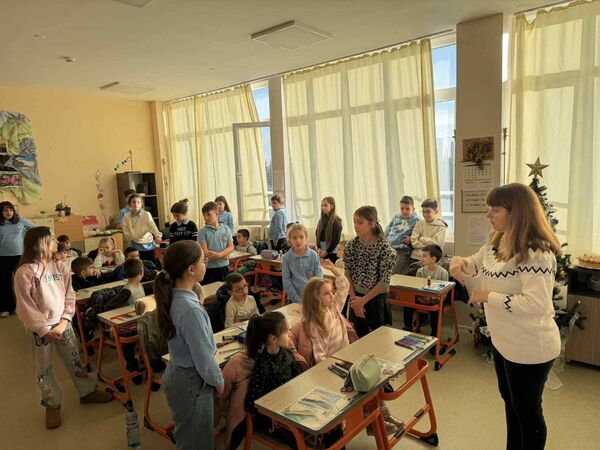 КОЛЕДНА РАБОТИЛНИЦА